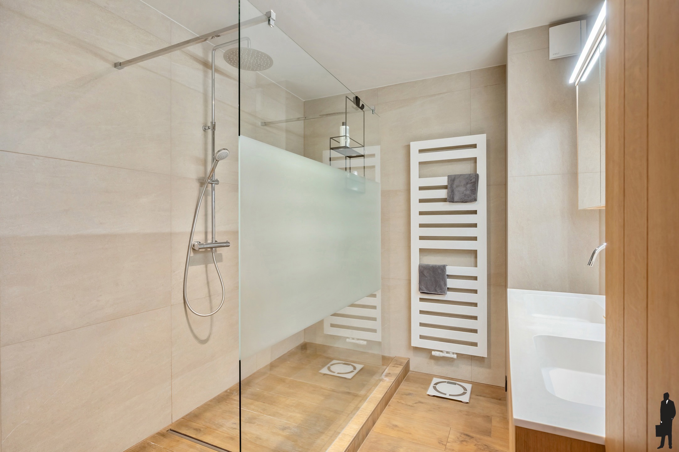 Apartment for sale in Antwerp with 3 bedrooms - photo 4