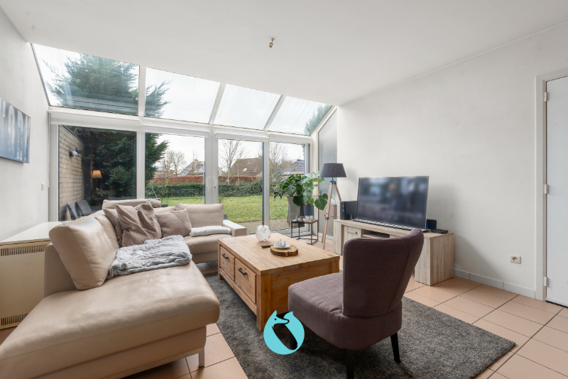 Kleinschalig gebouw met 2 appartementen en 2 garages - foto 3