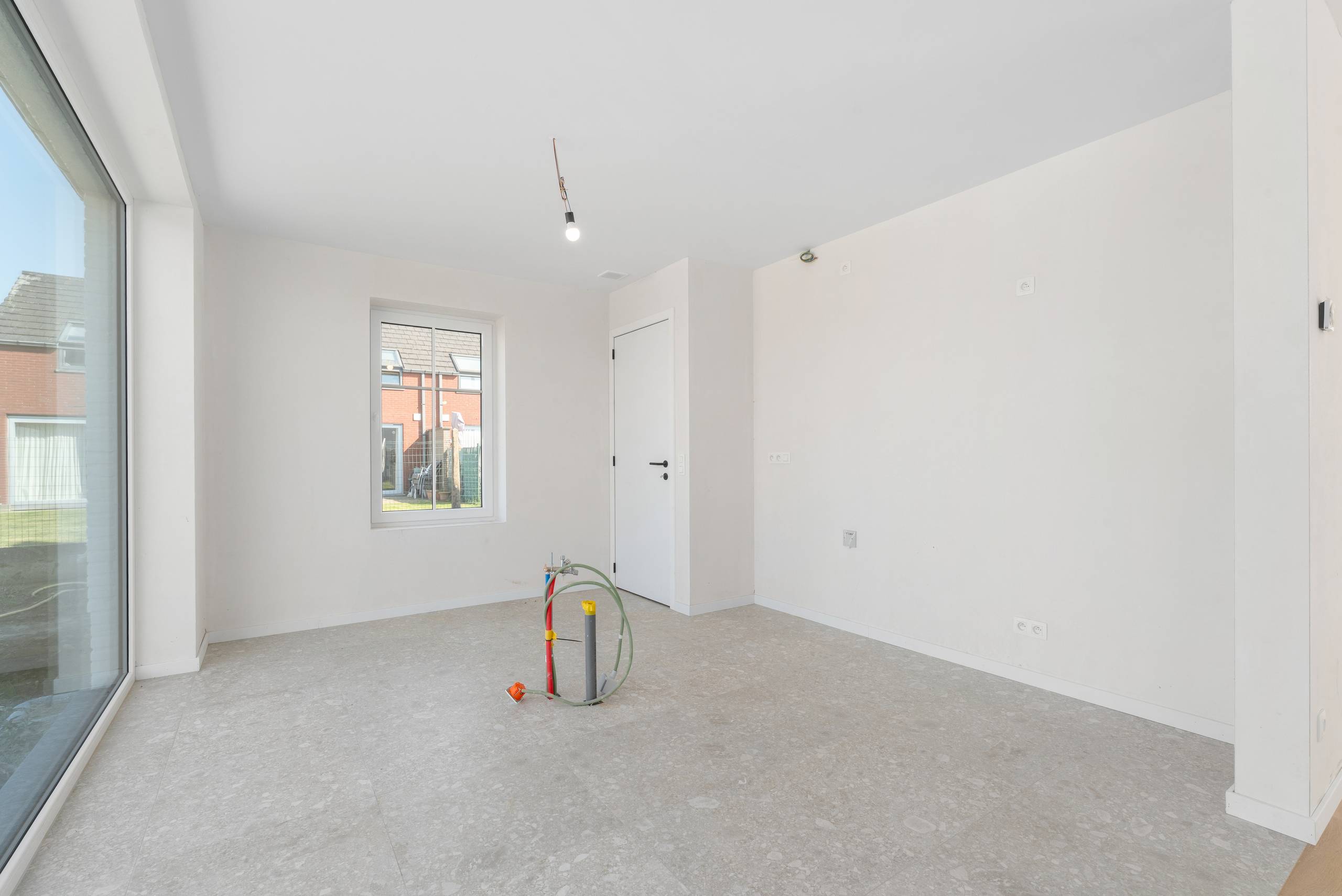 Nieuwbouwwoning te koop in centrum Petegem-aan-de-Schelde - foto 5