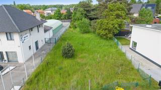 Bouwgrond voor open bebouwing nabij centrum tremelo Deze centraal gelegen bouwgrond beschikt over een totale oppervlakte van 12a56ca. De...