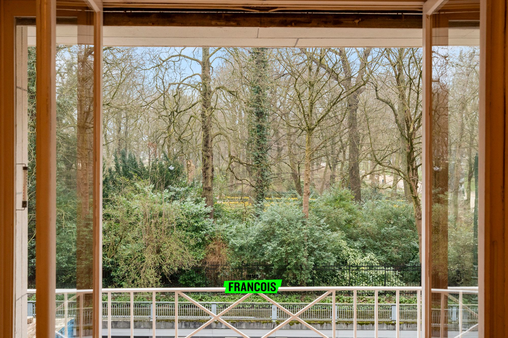 Mooi appartement met 3 slaapkamers en dubbel terras aan het Jubelpark - foto 2