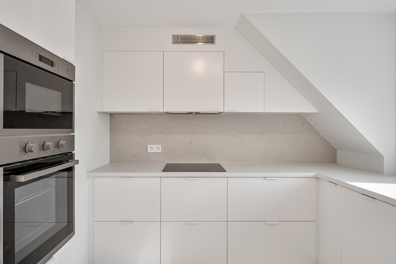 Volledig gerenoveerd, energiezuinig appartement! - foto 4