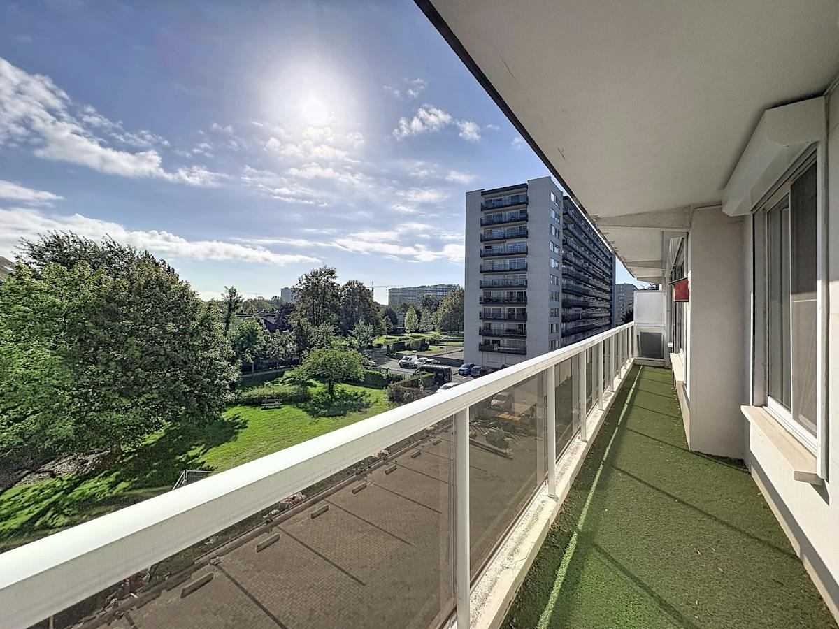 Lichtrijk appartement met 2 slaapkamers te huur op Linkeroever - foto 1
