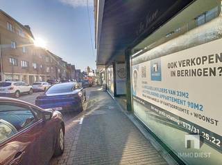 Commercial à vendre à Beringen