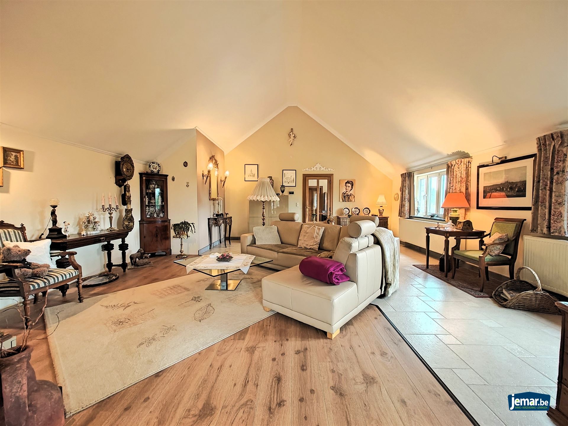 Ruim en karaktervol appartement van 190m² in het charmante Maasdorp Vucht! - foto 5