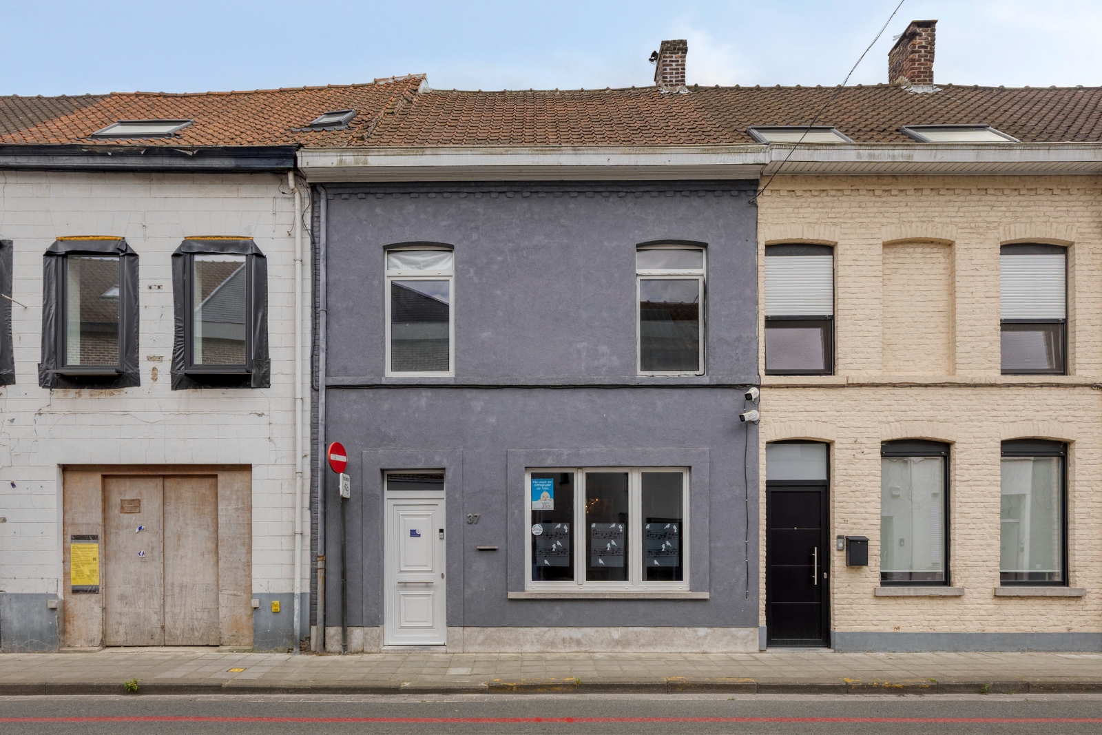 Gezellige starterswoning met 5 slaapkamers en ruime tuin in het hart van Wervik - foto 2