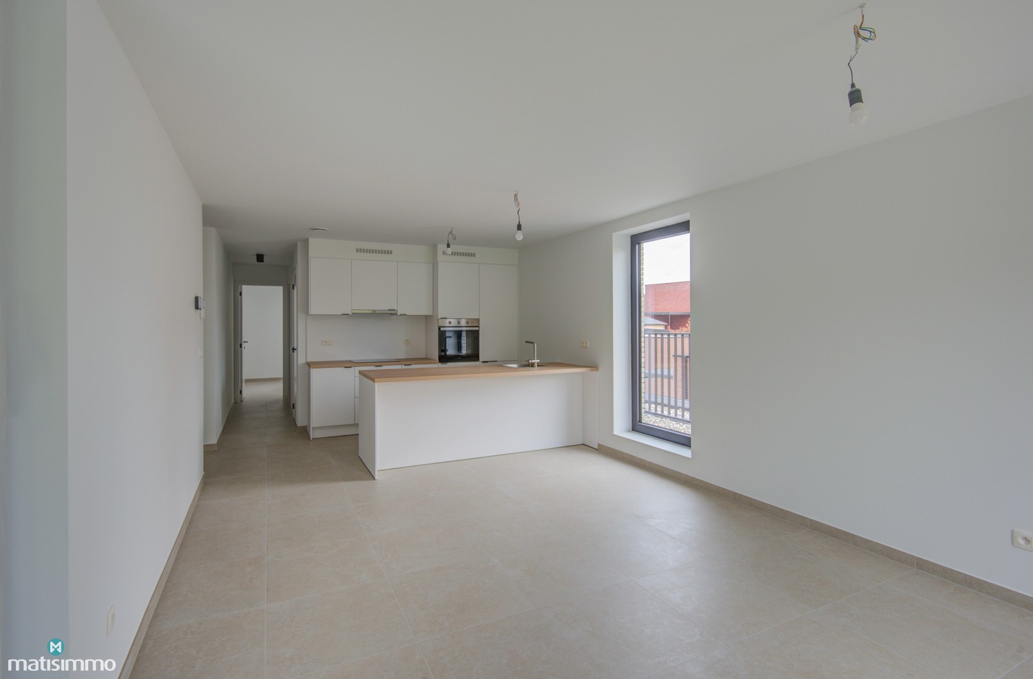 NIEUWBOUWAPPARTEMENT MET 2 SLAAPKAMERS, OVERDEKT TERRAS EN ONDERGRONDSE AUTOSTAANPLAATS NABIJ HET CENTRUM VAN TONGEREN - foto 5