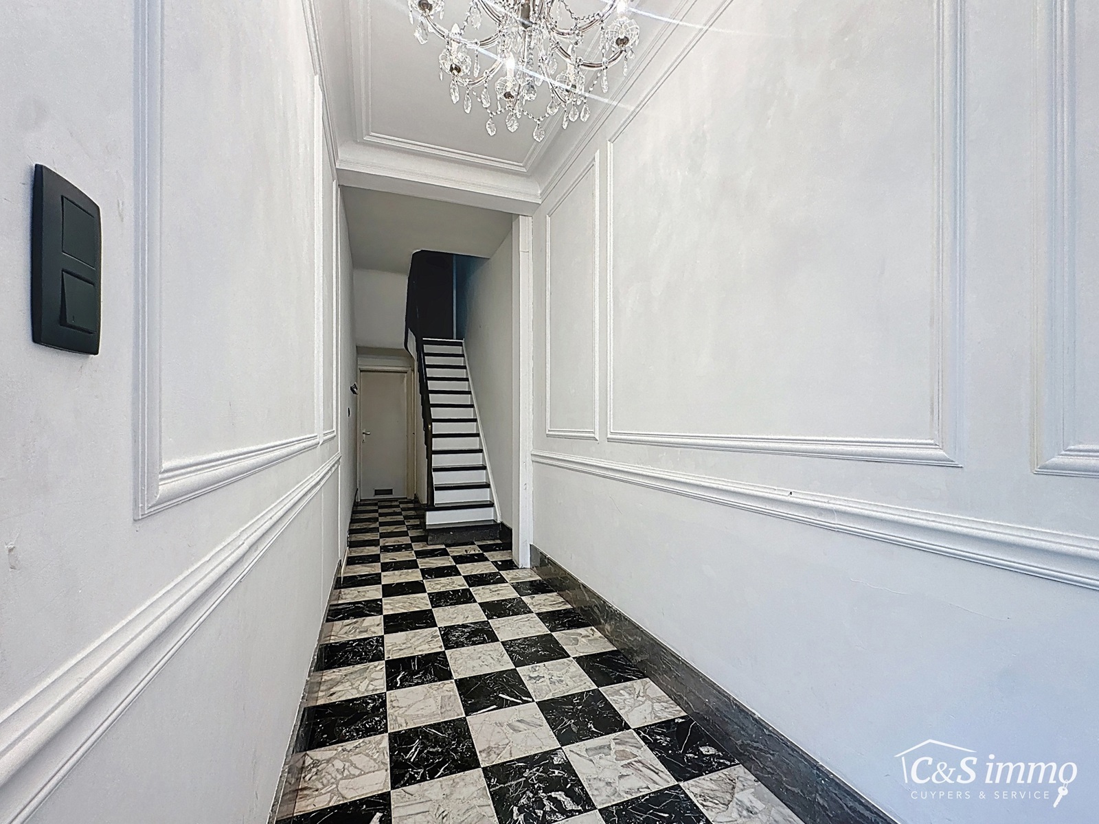 Unieke Duplexwoning met Privé-Ingang, Terras en 4 Slpks - foto 2