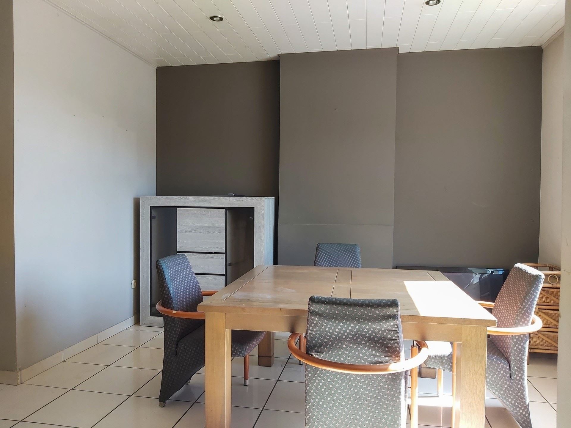 Karaktervolle gezinswoning met dubbele garage op perceel van 5a71ca in Opgrimbie/Maasmechelen - foto 4