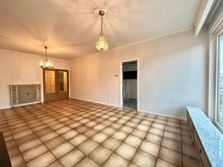 Gelegen in een kleinschalig gebouw en in een zeer rustige woonwijk vindt u dit mooi twee slaapkamer appartement van ca. 82m².Het appartement is...