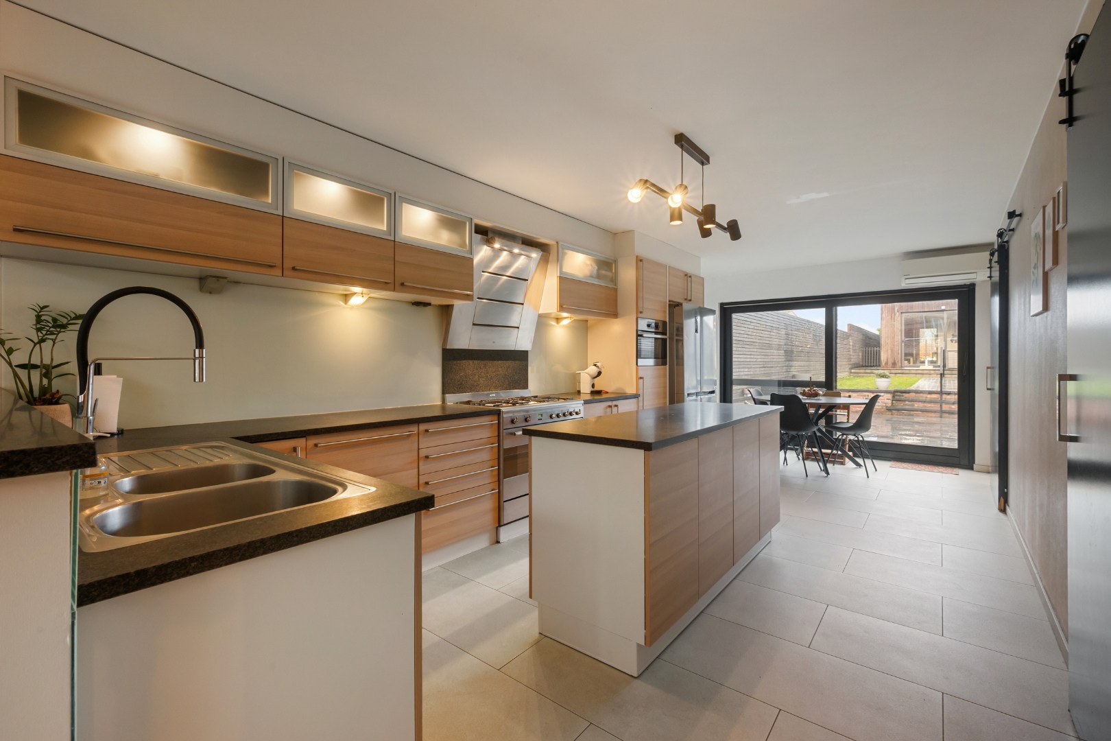 Ready-to-move-in house with 3 bedrooms and a backyard tiny house in Geluwe. - photo 5