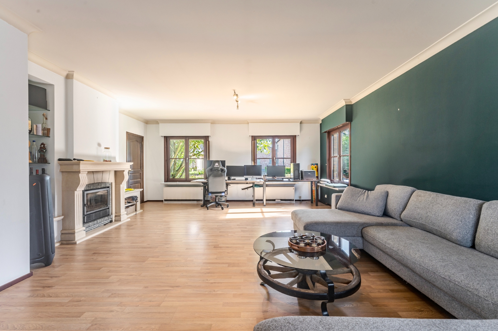 Ruime bungalow met tal van mogelijkheden op 910 m² in Hooglede – Rustig gelegen, verrassend ruim en boordevol potentieel! - foto 4