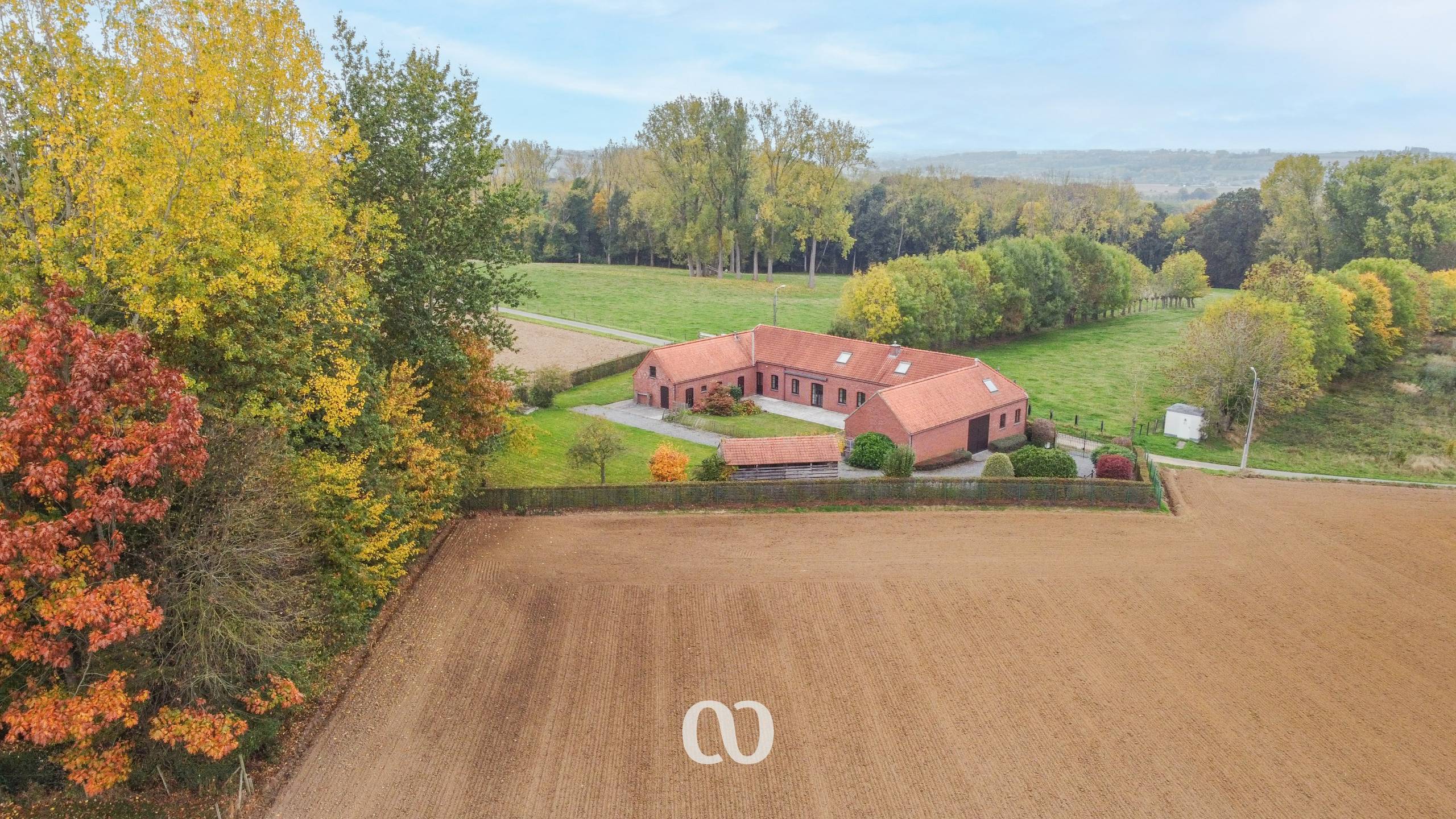 Subliem gelegen gerenoveerde hoeve - foto 1