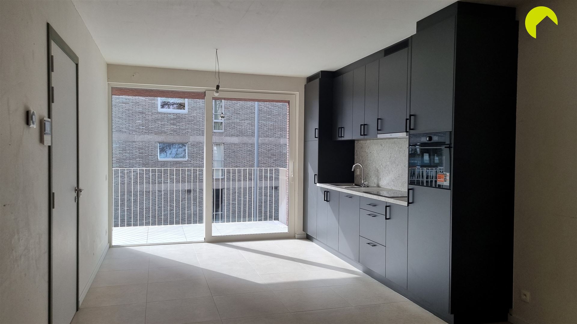 Apartment for sale in Mortsel with 1 bedroom - photo 2