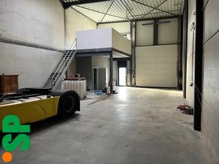 Commercial à louer à Genk