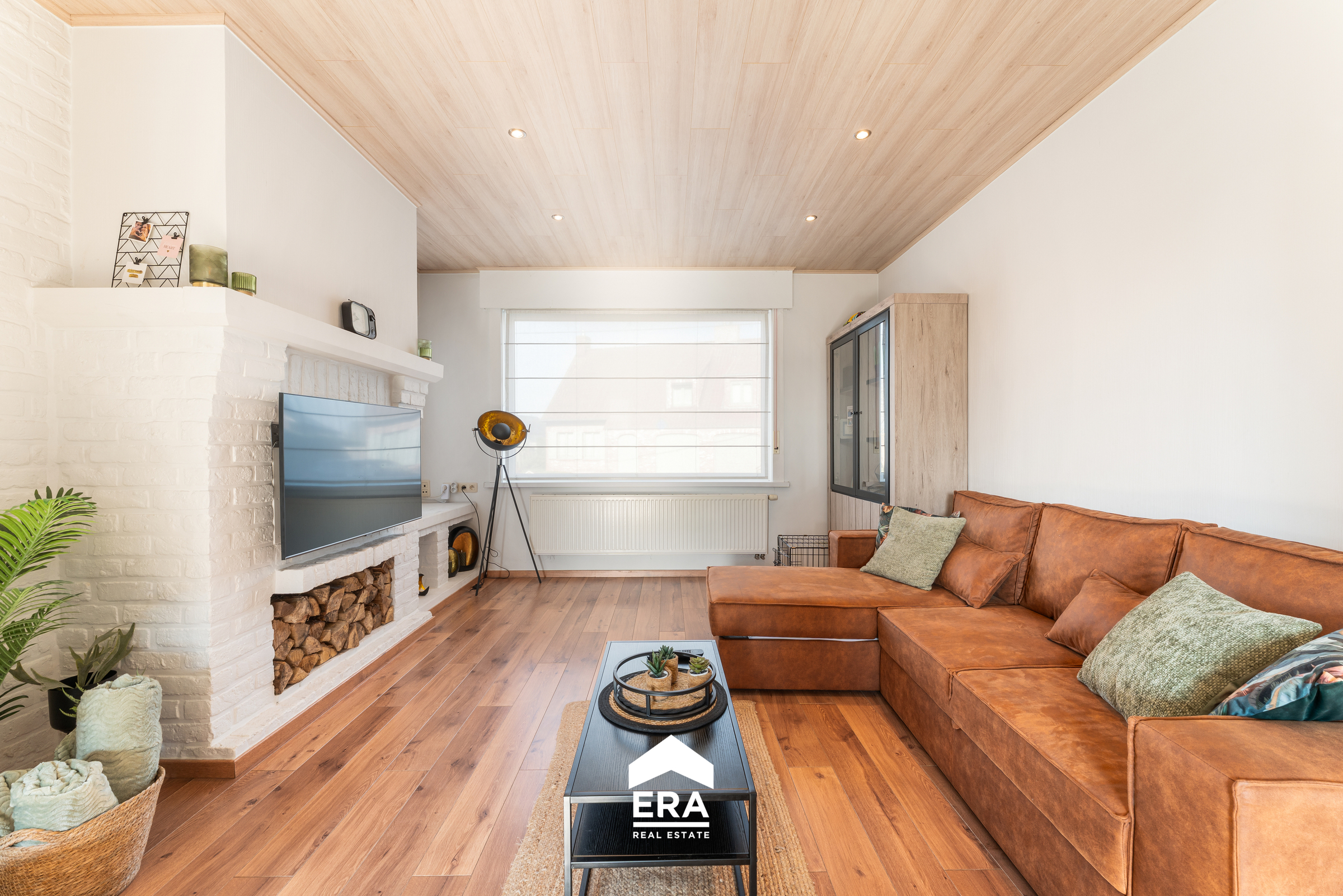 Gezinswoning met 3 slaapkamers, bijgebouw en tuin (766 m2) - foto 3