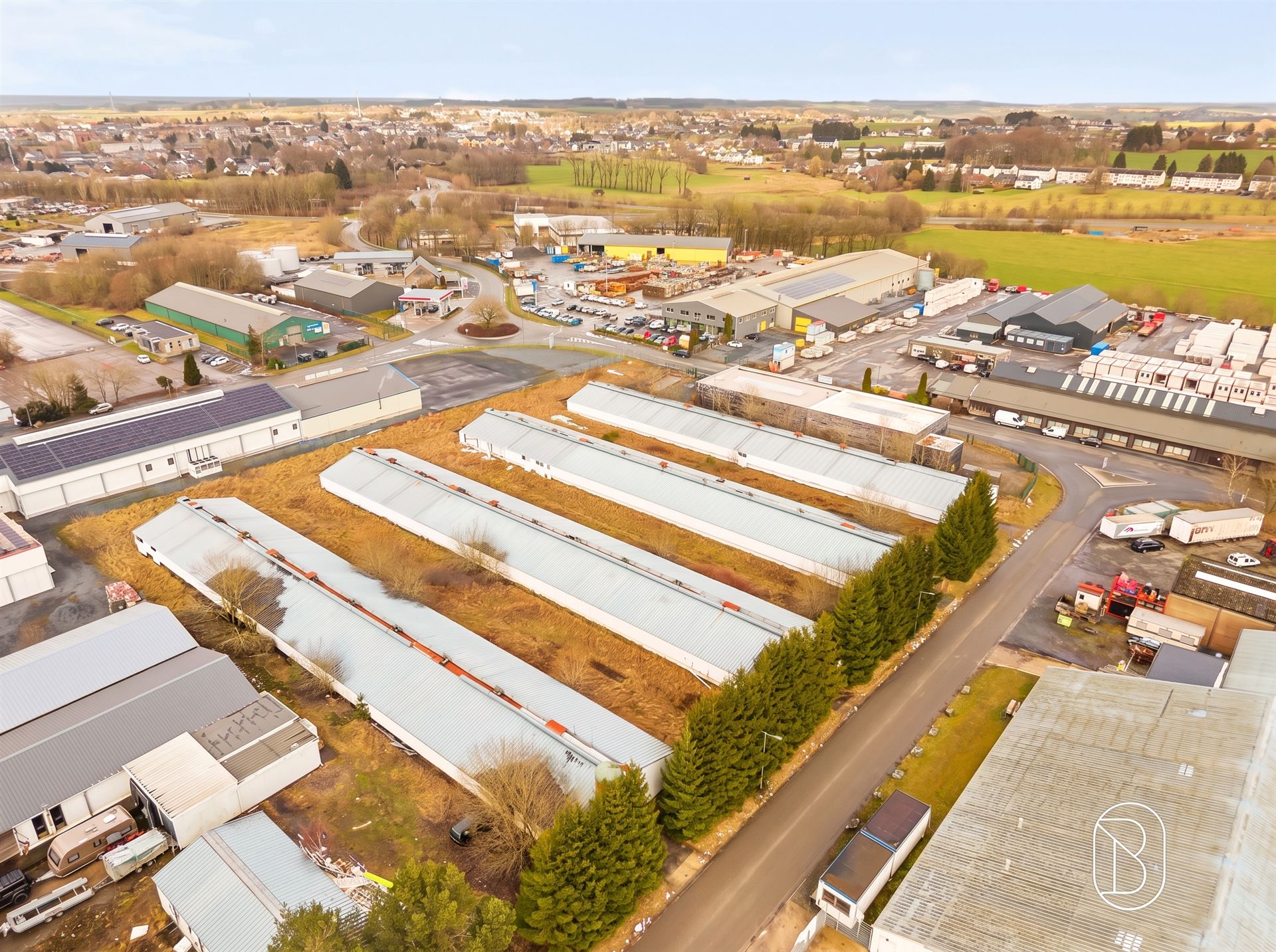 Industriegrond van 10.647m² met potentieel in Bastogne - foto 4
