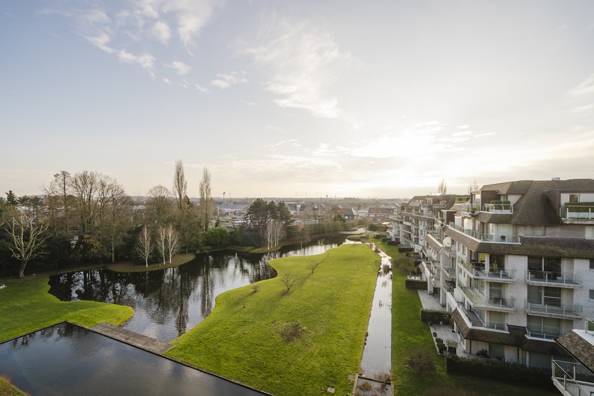 Luxurious penthouse with panoramic terraces in Harelbeke - photo 2