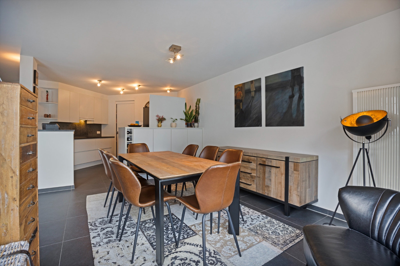 Duplex appartement met 2 slaapkamers en terras, incl. studio - foto 5