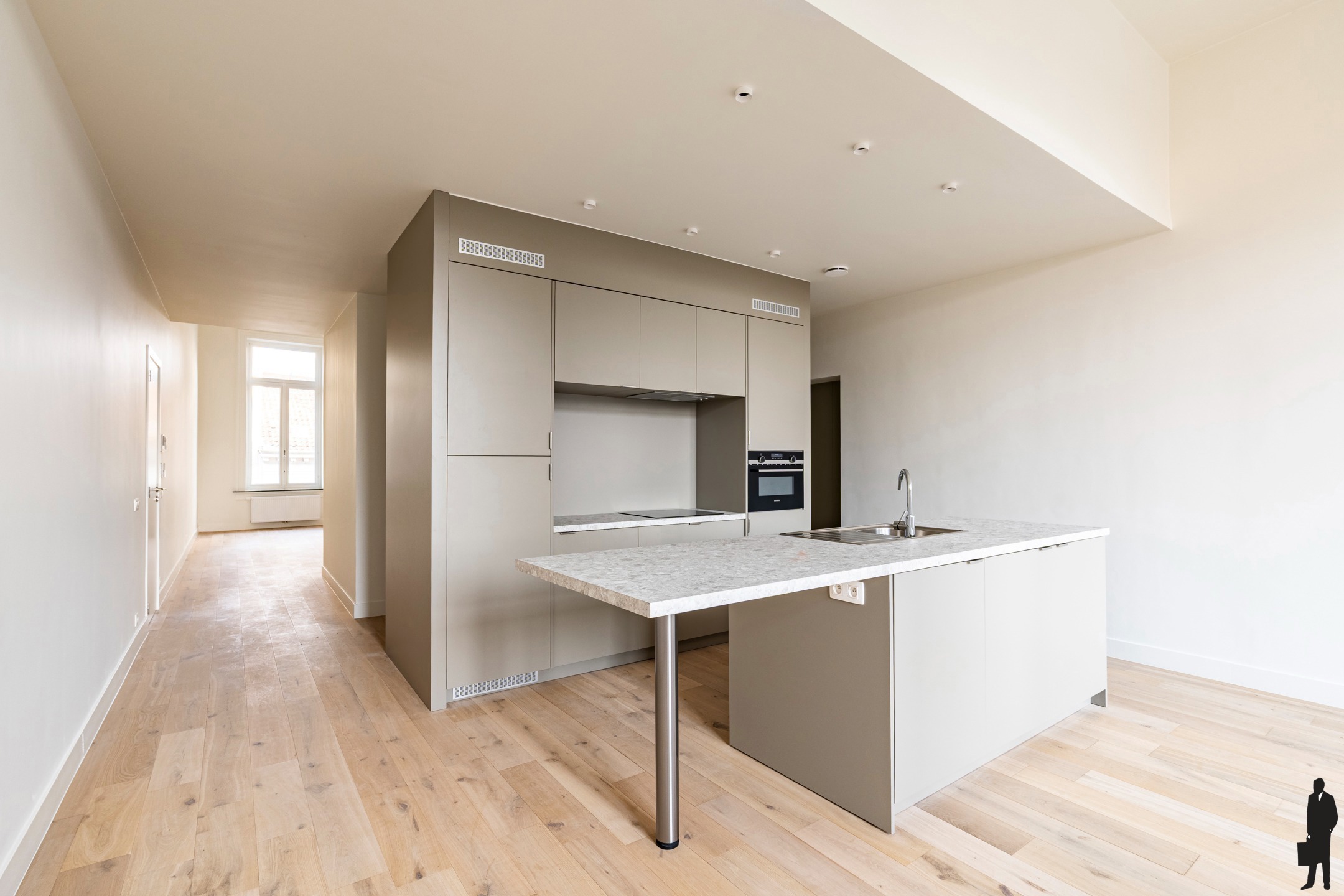 Volledig gerenoveerd 169m² appartement in centrum Turnhout - foto 2