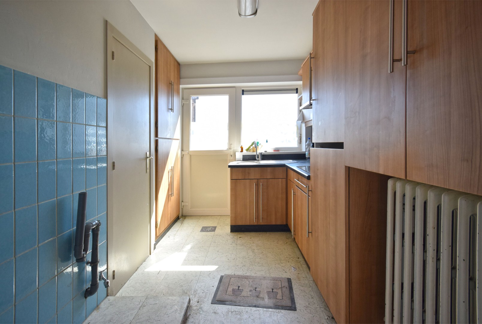 Gezellig duplexappartement te huur in het centrum van Lichtervelde, vlakbij het station - foto 5