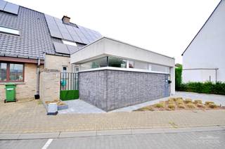 House for sale in Kluisbergen