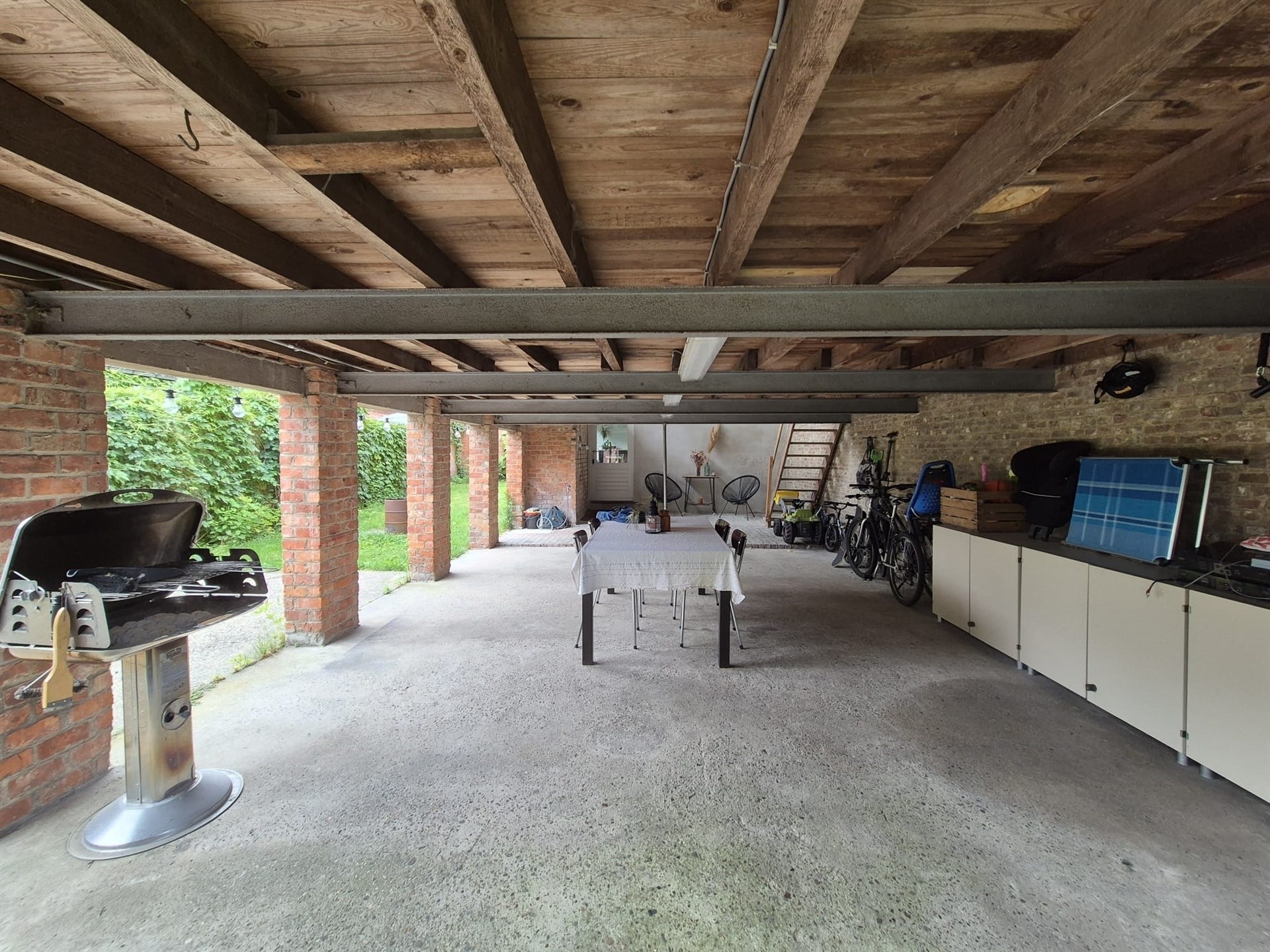 Uitzonderlijke ruime woning voor maximum 1 jaar. - foto 2