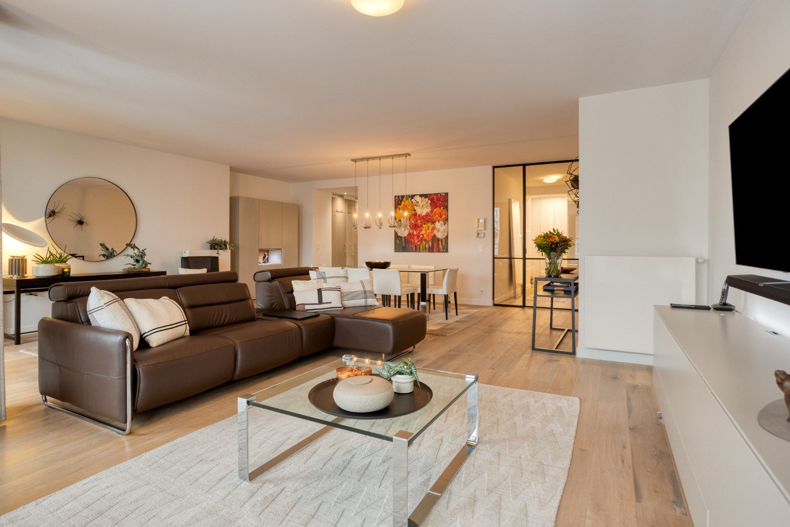 LUXUEUS HIGH END AFGEWERKT APPARTEMENT met 3 slpks, 2 badk, terrassen en dubbele garage! - foto 4