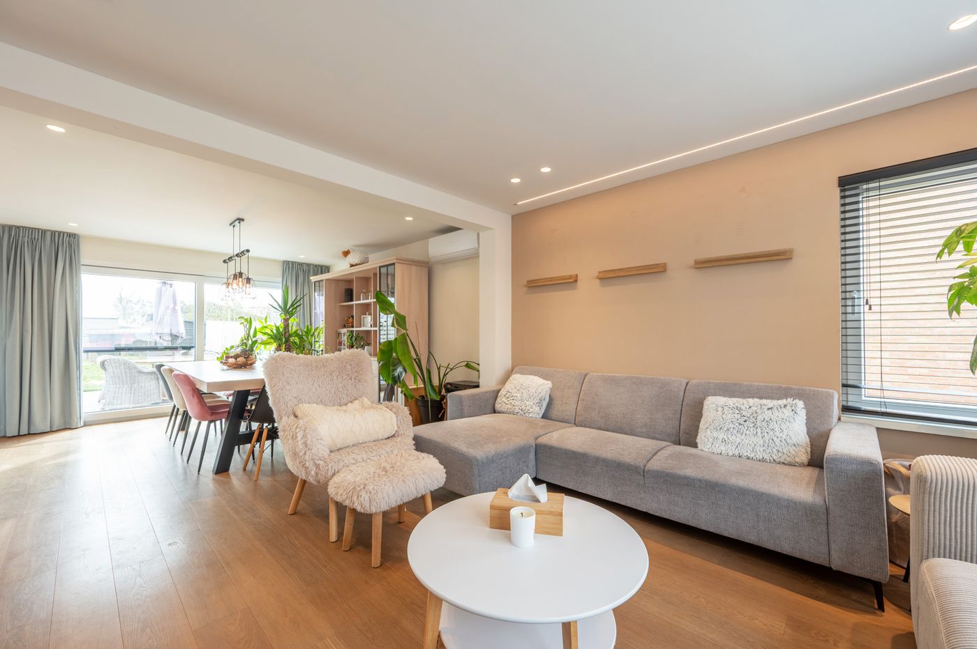 Instapklare open bebouwing met 4 slaapkamers en zuidgerichte tuin in Zerkegem - foto 4