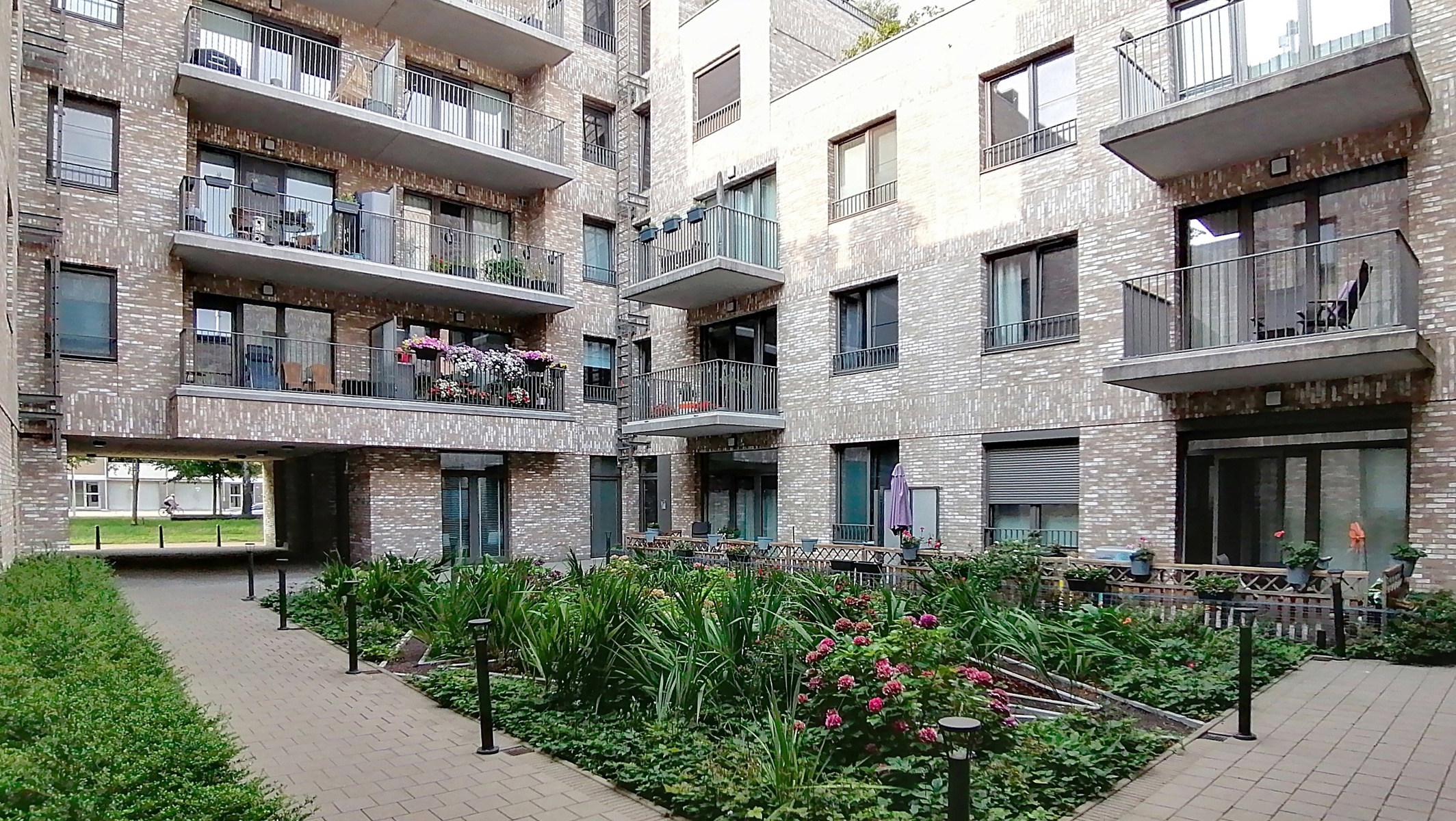 Appartement te huur in Wilrijk met 2 slaapkamers - foto 1