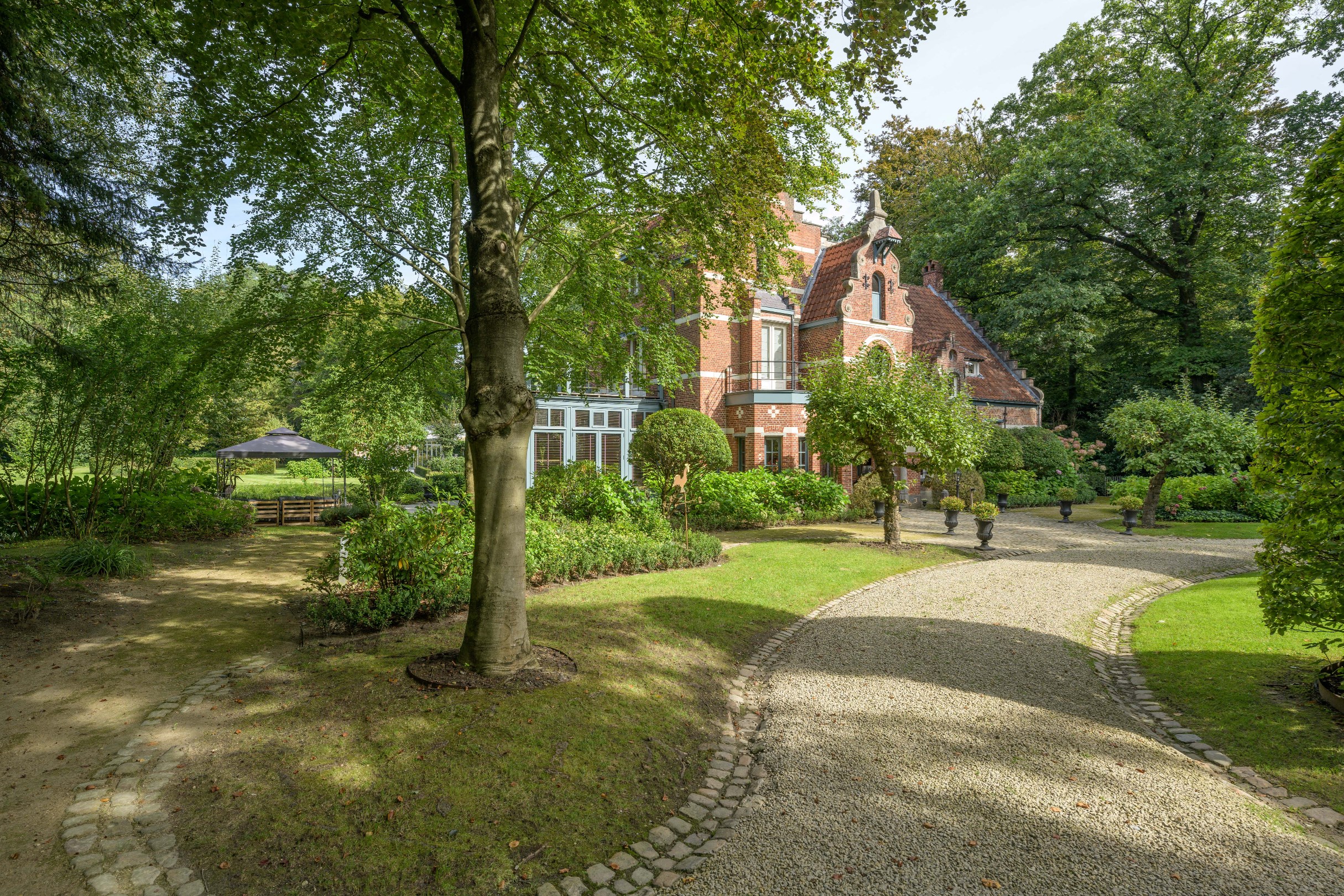 Historische villa (1758) met parktuin op 9.053 m² - foto 5