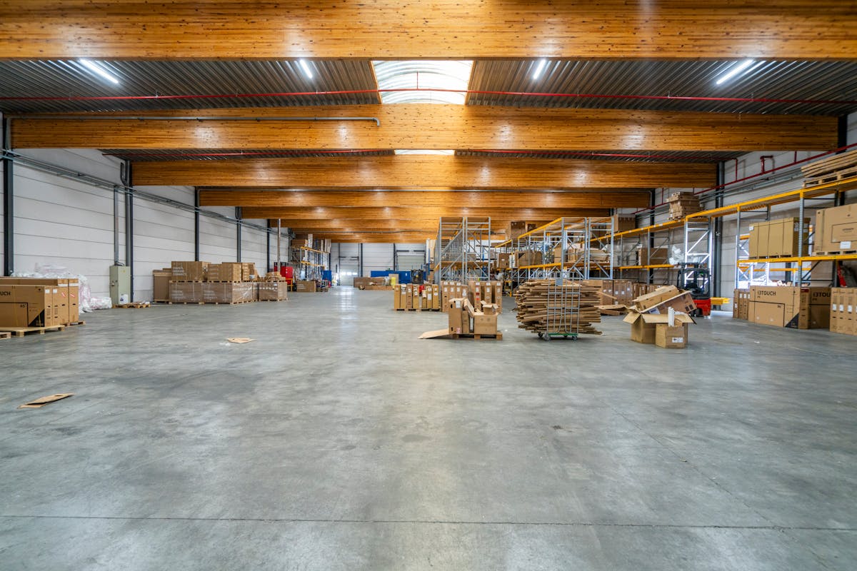 Bedrijfsgebouw te huur in Deerlijk - foto 4