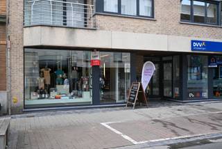 Commercial for rent in Gistel