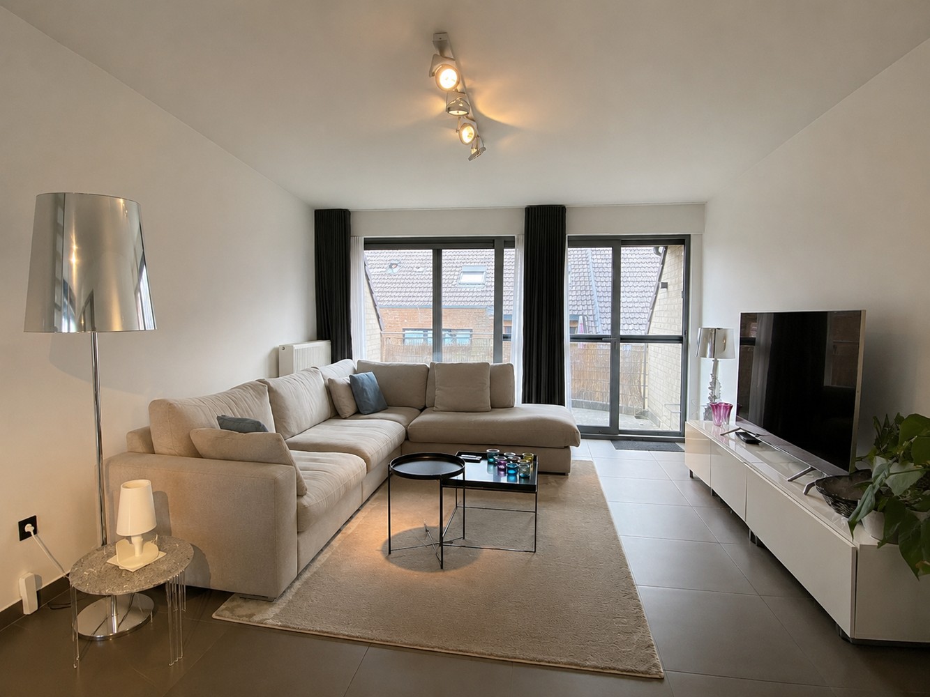 Ruim en comfortabel duplexappartement in het centrum van Lanaken - foto 4