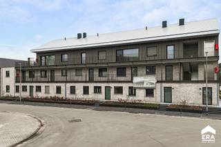 Gelijkvloers nieuwbouwappartement met 2 slaapkamers en ruim terras. Residentie Lindeloo, letterlijk “Lindenbos”, is een stijlvol nieuwbouwproject op...