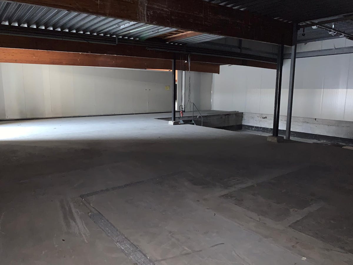 Magazijn/loods met oppervlakte van 116 m² te huur in Veurne - foto 5
