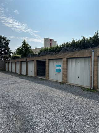 Garage for rent 90 euros / Month.Free from May 2026Interested?Email info@property-vastgoed.be or call 056 96 08 00