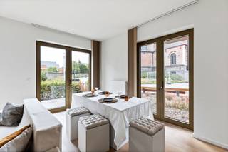 2 slaapkamerslichtrijke leefruimte met open keukenrecent gebouw, elektriciteit conform, asbestvrij en gunstig EPCkelderberging (inbegrepen) en...