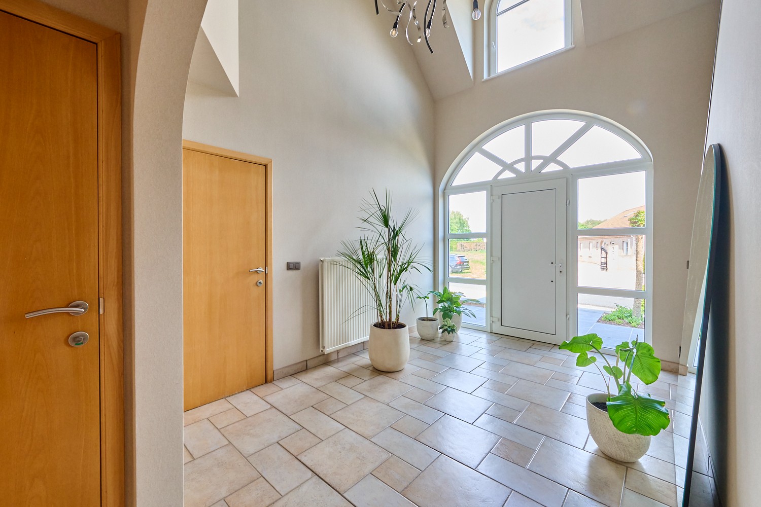Kwaliteitsvolle woning met zuidgerichte tuin te Dilsen-Stokkem - foto 4