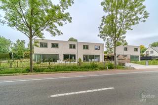 Koksijde/Sint-Idesbald: Energiezuinige en kwalitatief afgewerkte nieuwbouwwoning met 3 slaapkamers, carport en gezellig tuintje op 317m²...