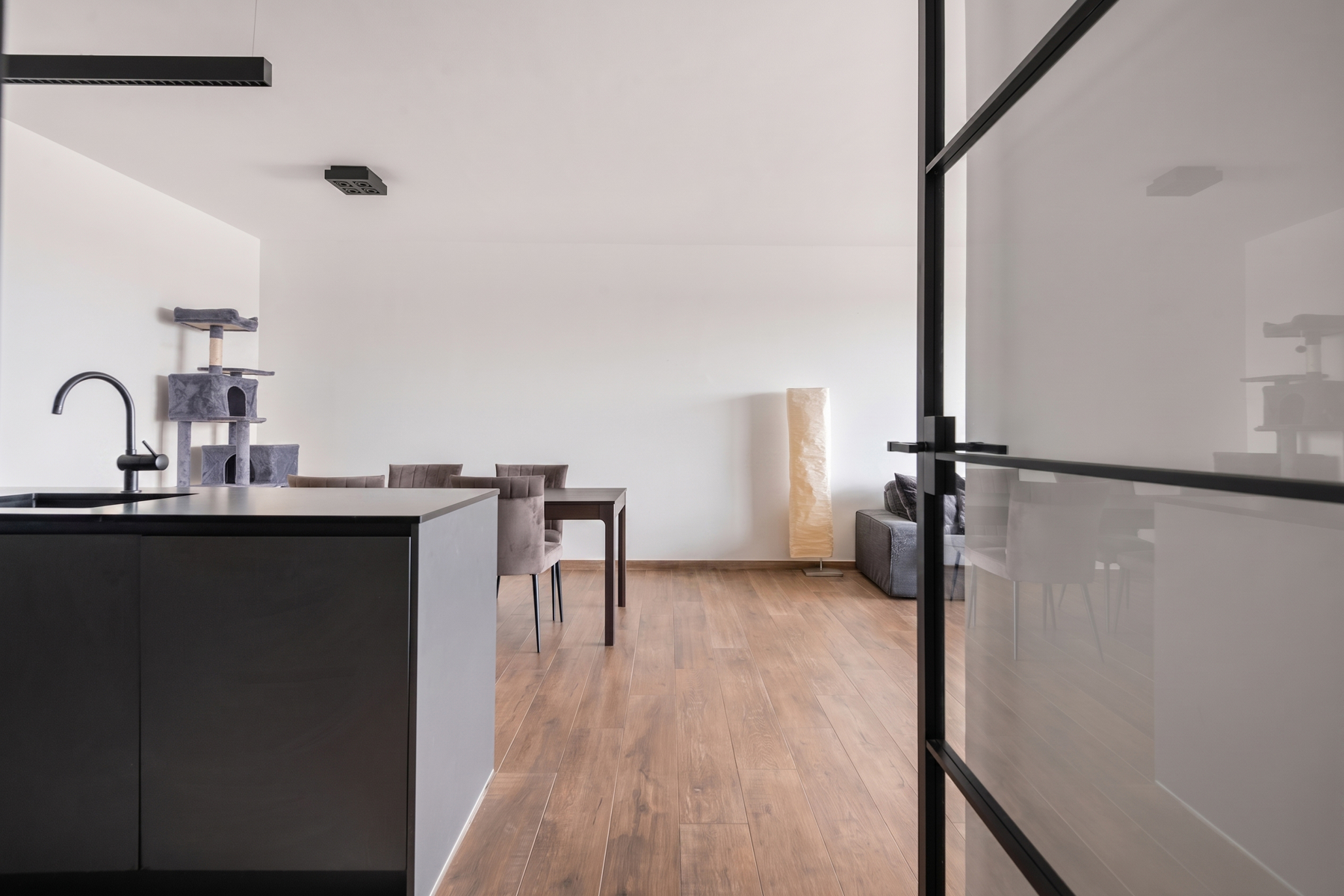 Apartment for sale in Antwerp with 2 bedrooms - photo 4
