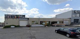 Cet espace extérieur spacieux de 5.000 m² bénéficie d’un excellent emplacement, juste à côté de l’E40 à hauteur d’Erembodegem. Le bâtiment...