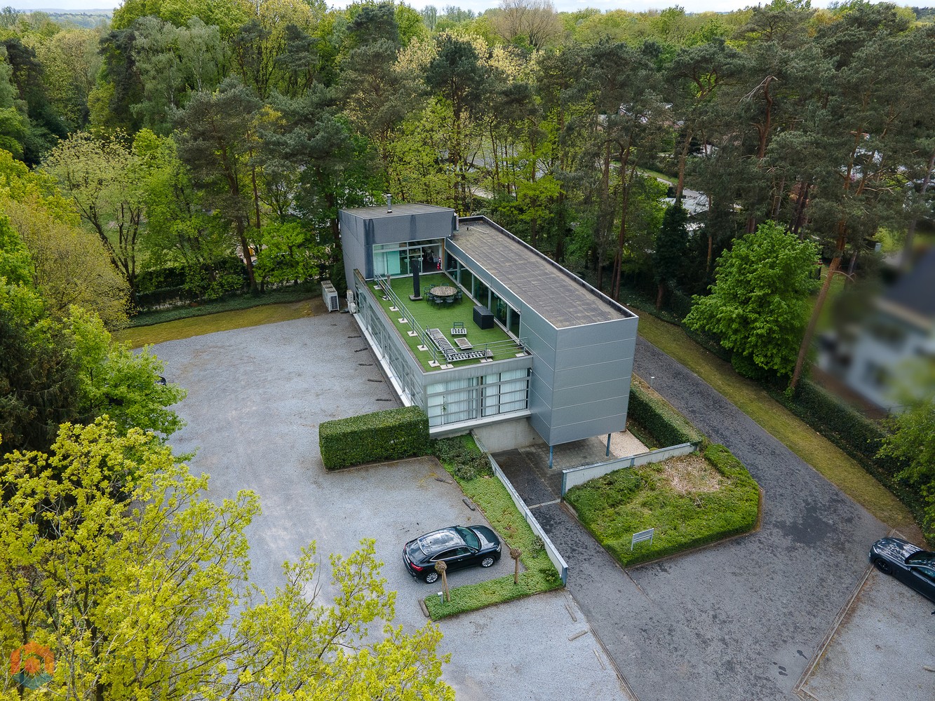 Handelspand met woonst en ruime parking op een perceel van 2534 m² te Tremelo - foto 1