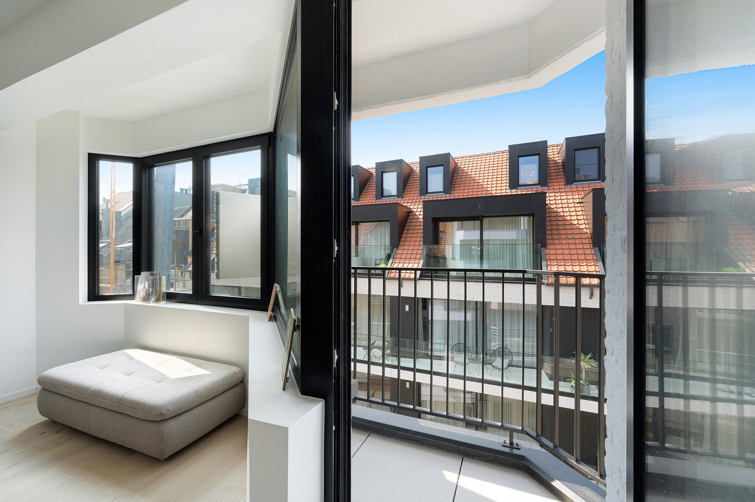Vernieuwd en energiezuinig appartement vlakbij de Zeedijk - photo 5