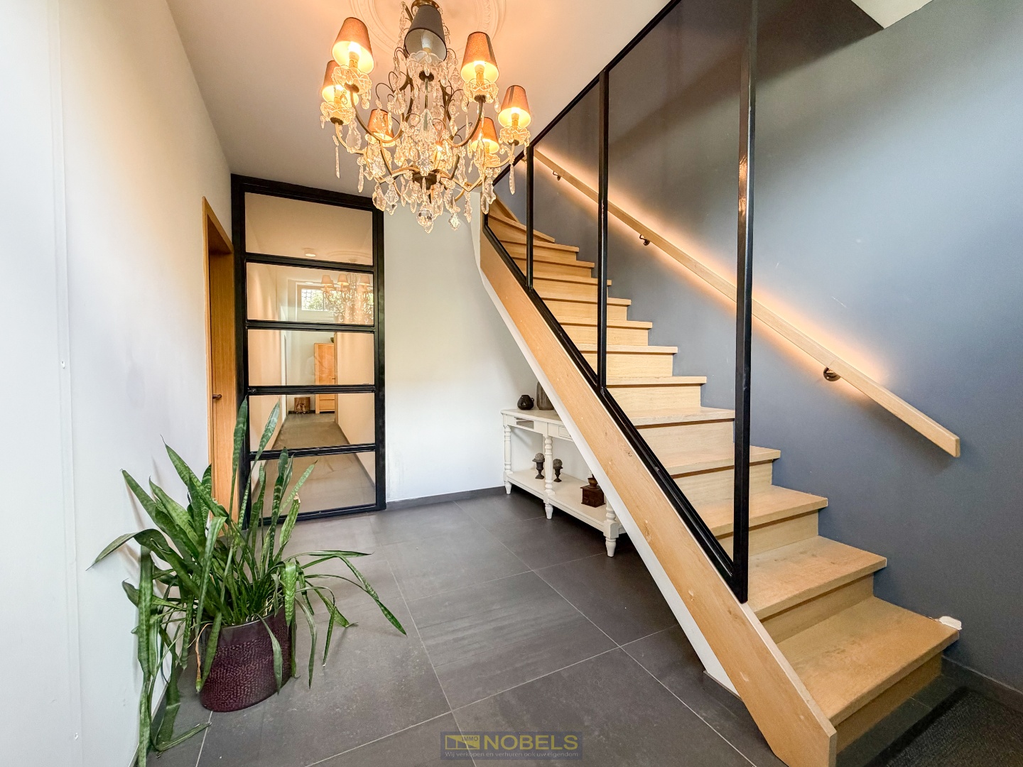 Te koop, Exclusieve nieuwbouwvilla met magazijn en uitzonderlijke mogelijkheden te Kalken! - foto 4