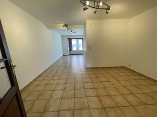 Ruim, heel net triplex appartement op de derde verdieping (in gebouw met lift) in hartje stad tussen de Grote Markt en het station in, in...