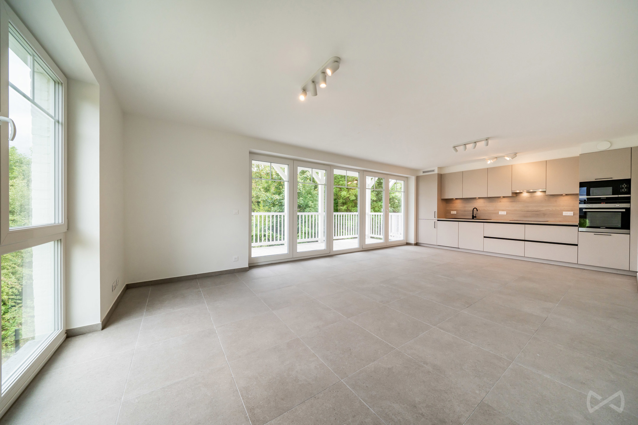 Appartement à vendre à Liège avec 2 chambres - photo 2