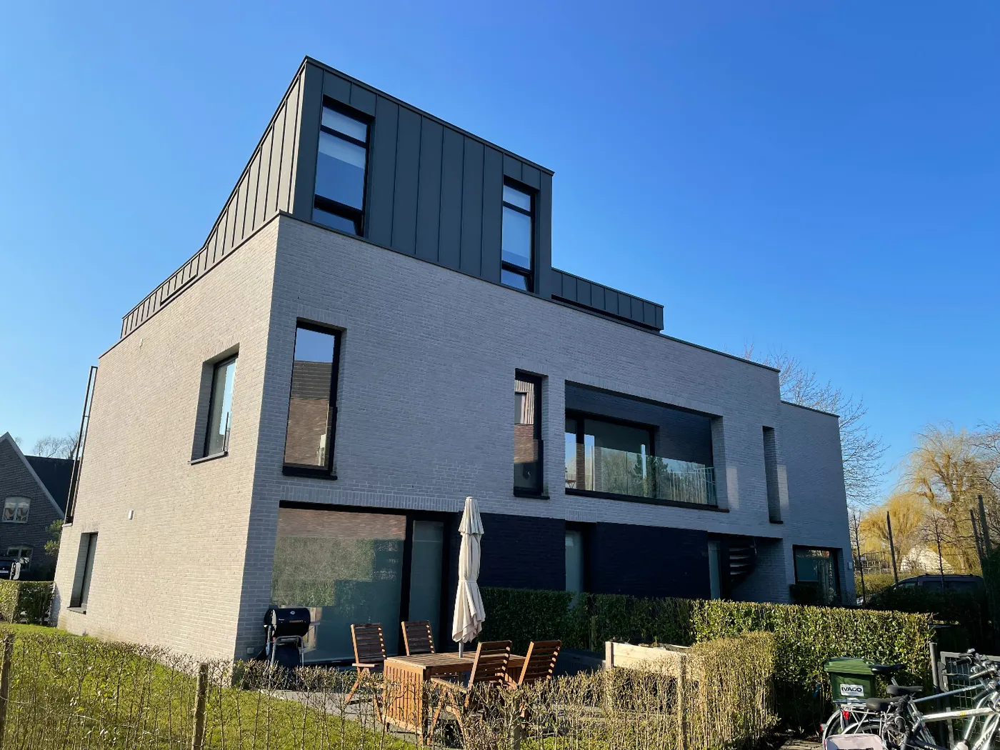 Prachtige stadswoning met tuin nabij Gent-Sint-Pieters - foto 4