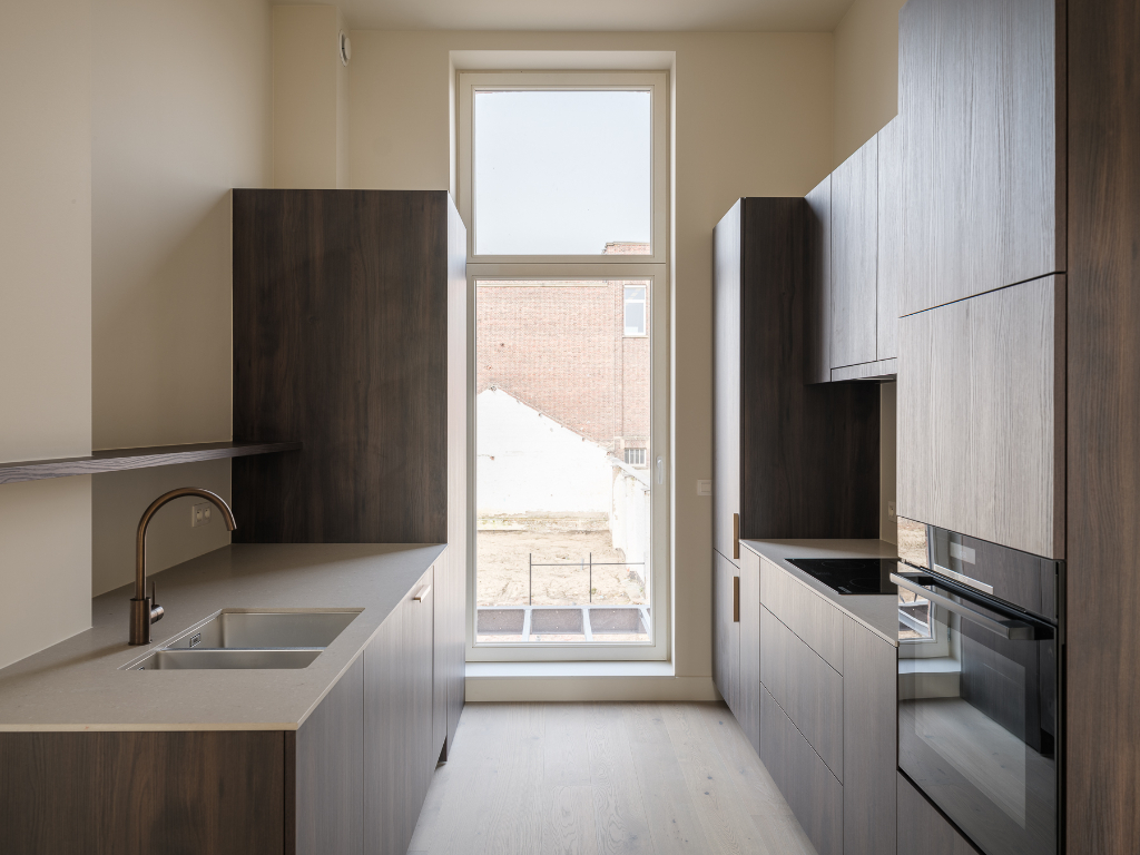 Sint-Amandsberg – Kwalitatief handelshuis met handelsruimte en woning met terras, op fietsafstand van het centrum van Gent - photo 3