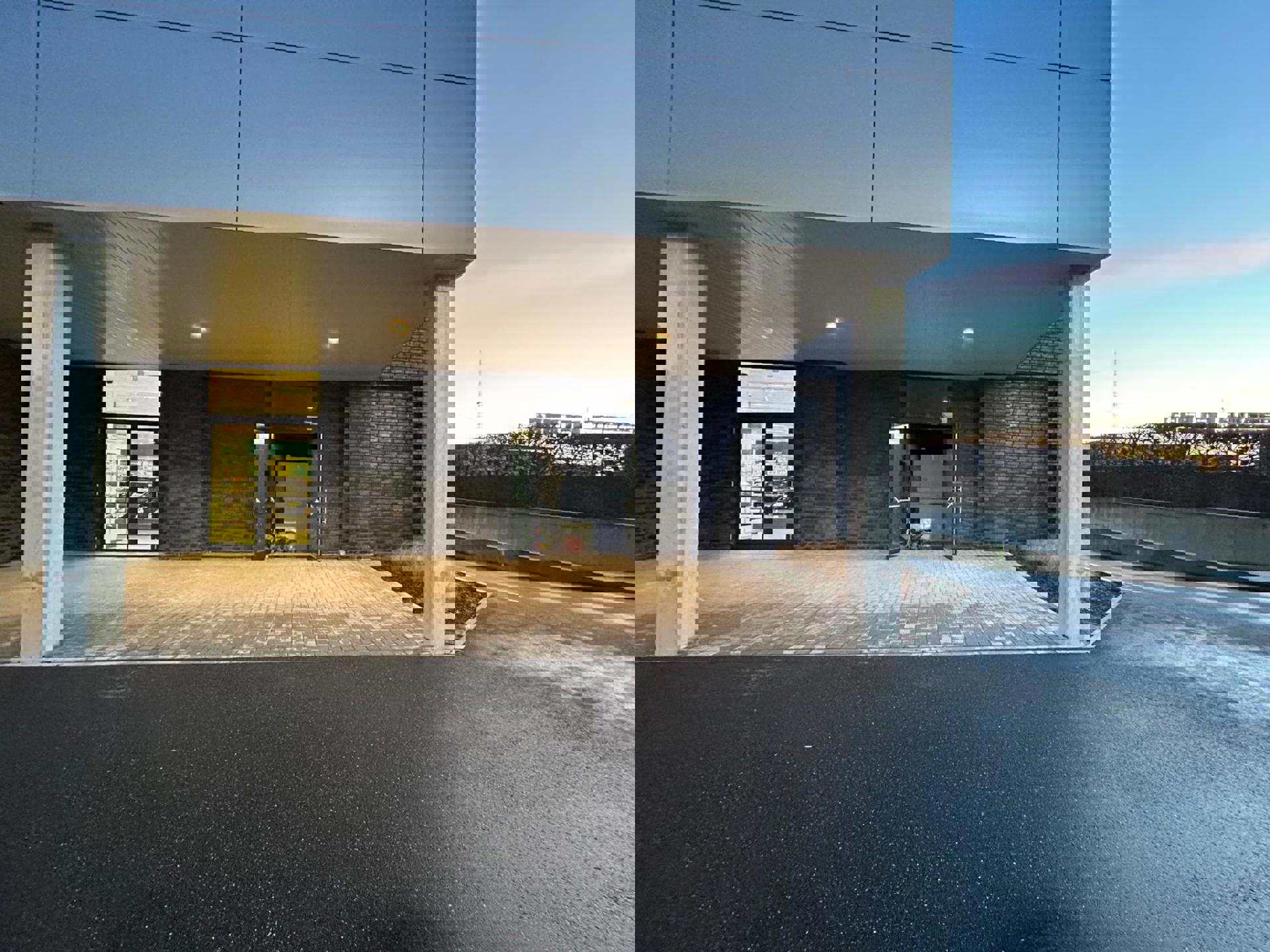 Commercial à louer à Kortessem - photo 4